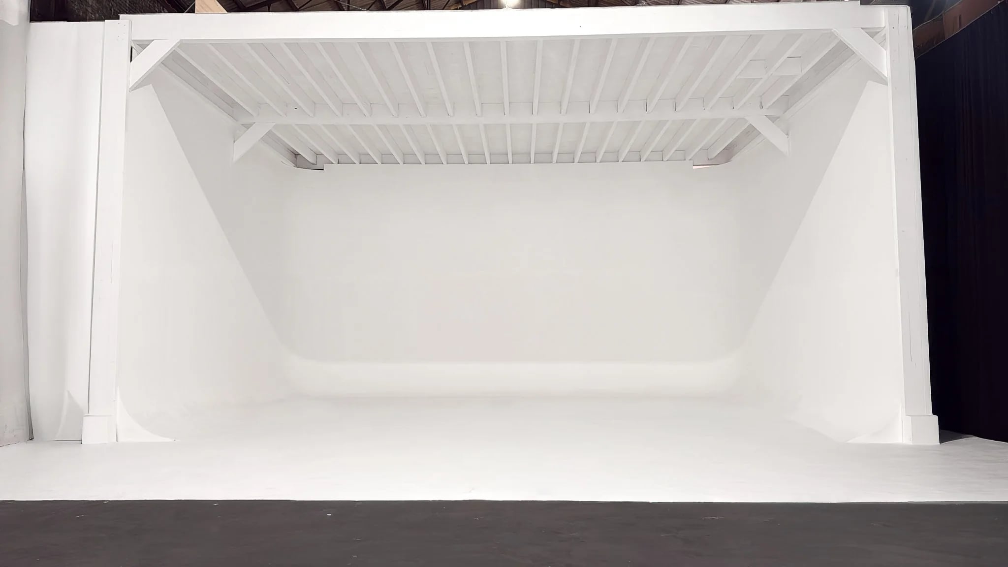 Cyclorama blanc du studio